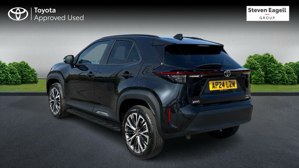 Toyota Yaris Cross 1.5 Vvt-h Excel E-cvt Awd Euro 6 Ss Black #4