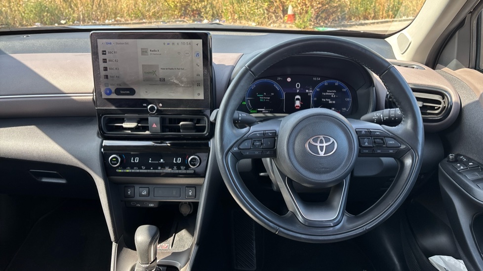 Toyota Yaris Cross 1.5 Vvt-h Excel E-cvt Awd Euro 6 Ss Black #6
