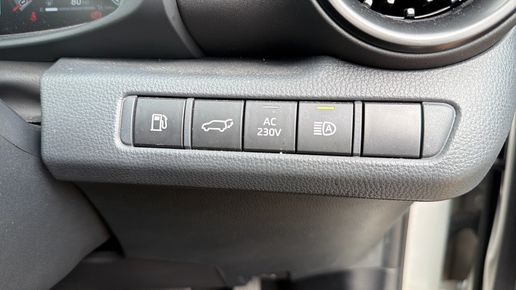 Toyota C-Hr 2.0 Phev Design Cvt Grey #31