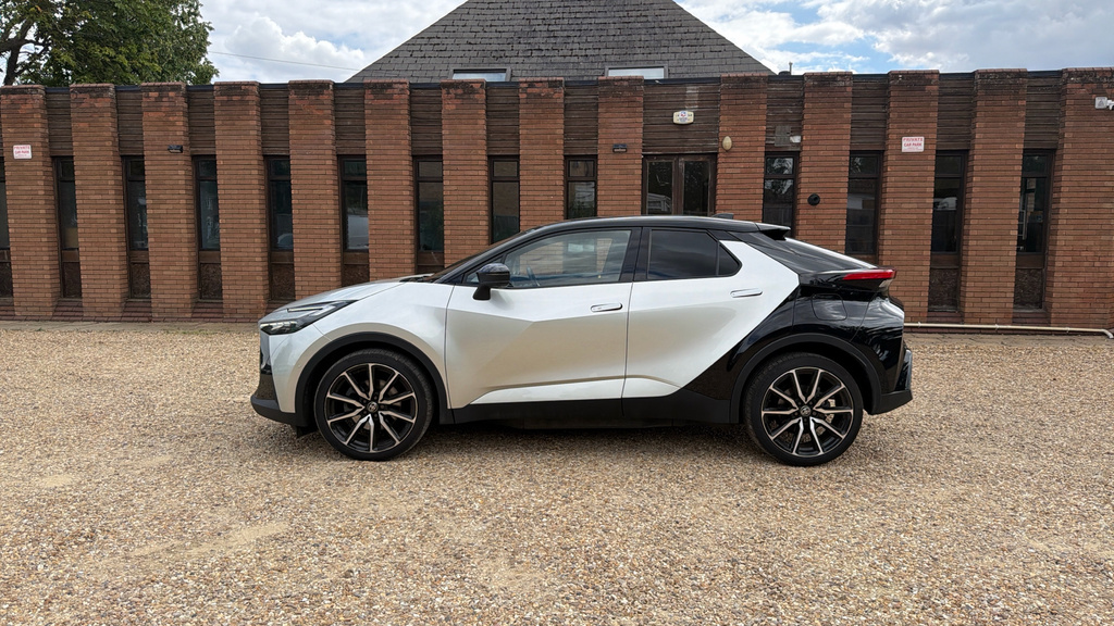 Toyota C-Hr 2.0 Phev Design Cvt Grey #24