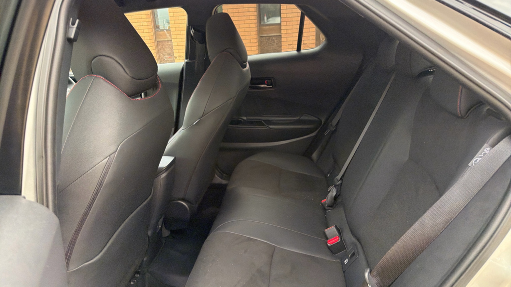 Toyota C-Hr 2.0 Phev Design Cvt Grey #15