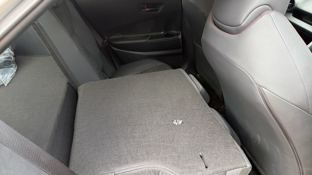 Toyota C-Hr 2.0 Phev Design Cvt Grey #18