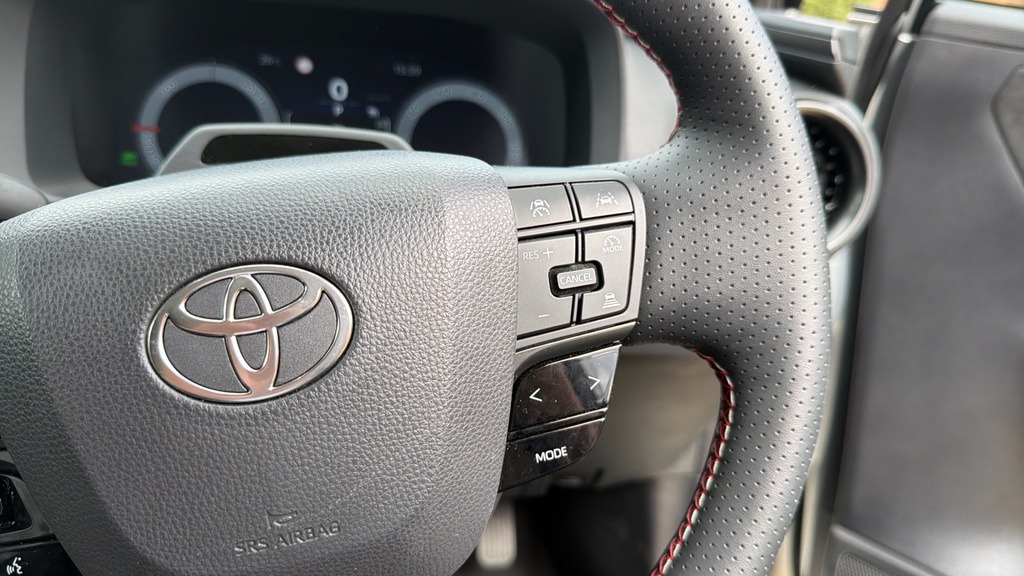 Toyota C-Hr 2.0 Phev Design Cvt Grey #32
