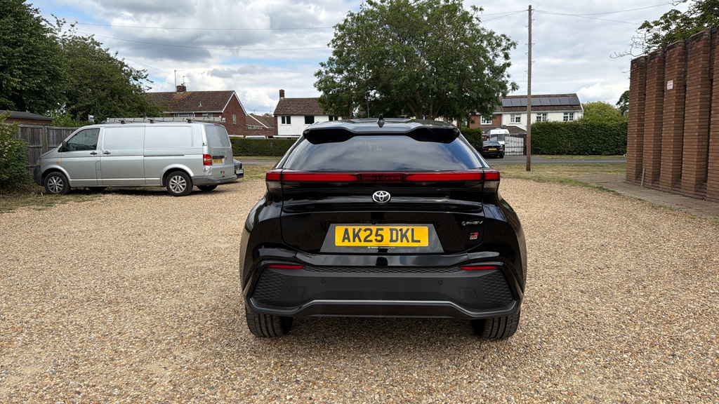 Toyota C-Hr 2.0 Phev Design Cvt Grey #26