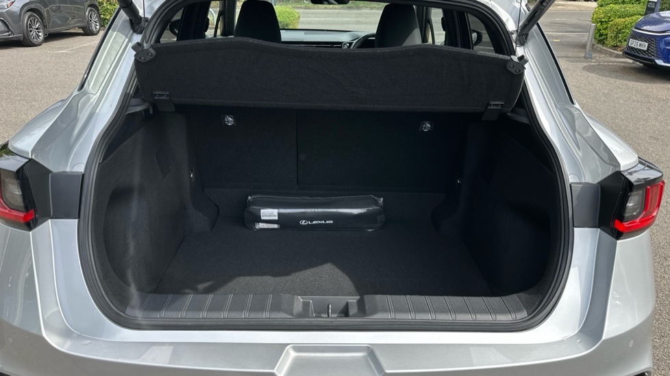 Lexus LBX 1.5 Vvt-ie Takumi E-cvt Euro 6 Ss  #14