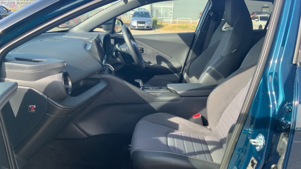 Toyota C-Hr 1.8 Vvt-h Excel Cvt Euro 6 Ss  #5