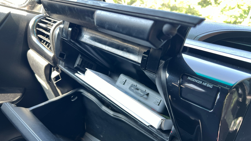 Toyota HILUX 45 26.8Kwh Expression Hatchback #47