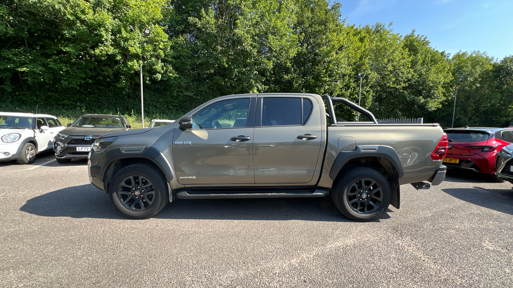 Toyota HILUX 45 26.8Kwh Expression Hatchback #24