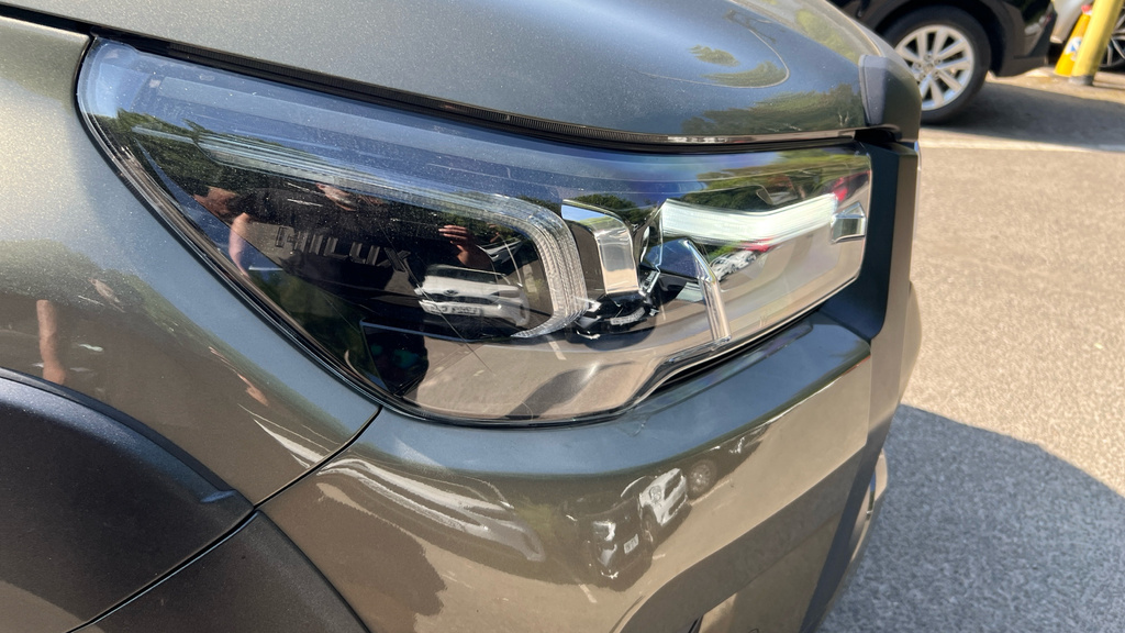 Toyota HILUX 45 26.8Kwh Expression Hatchback #20
