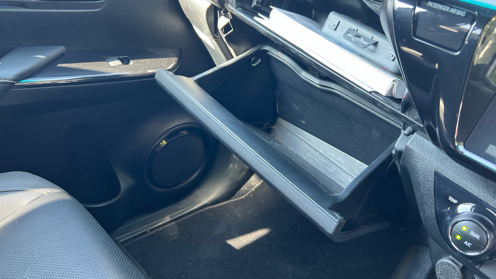 Toyota HILUX 45 26.8Kwh Expression Hatchback #46