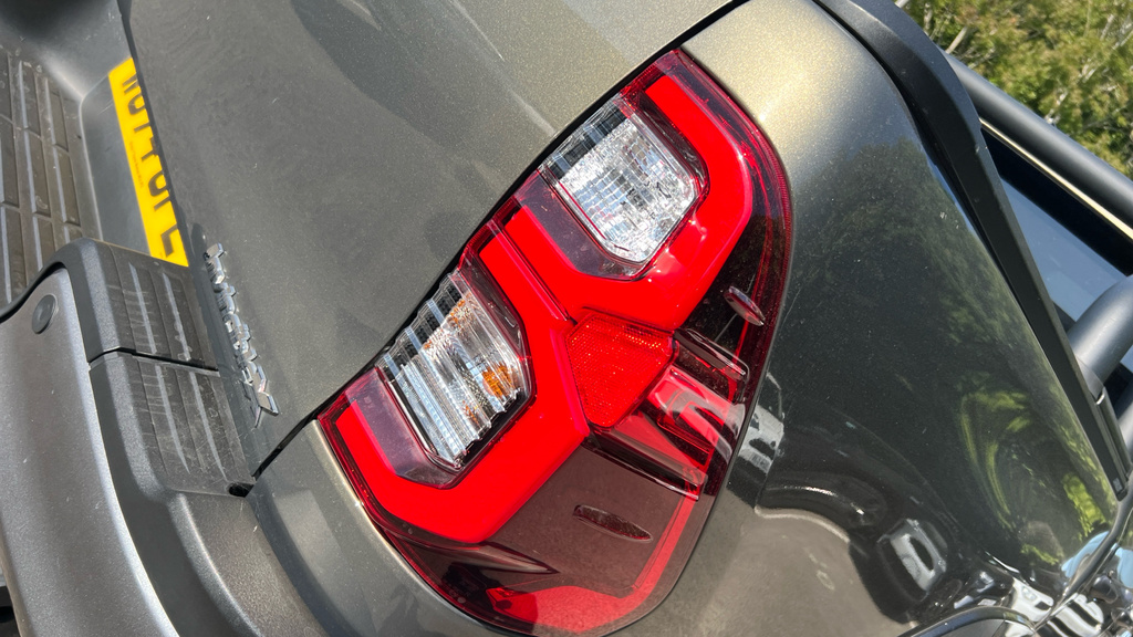 Toyota HILUX 45 26.8Kwh Expression Hatchback #21