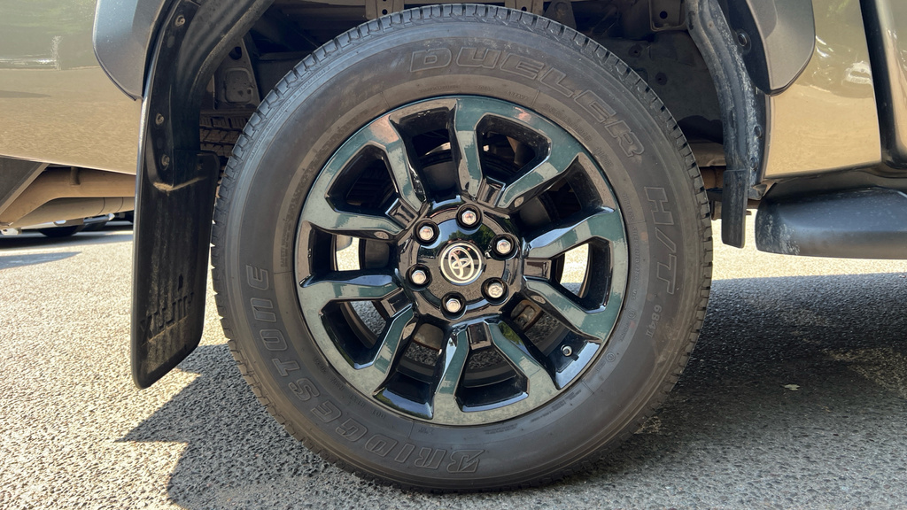 Toyota HILUX 45 26.8Kwh Expression Hatchback #25