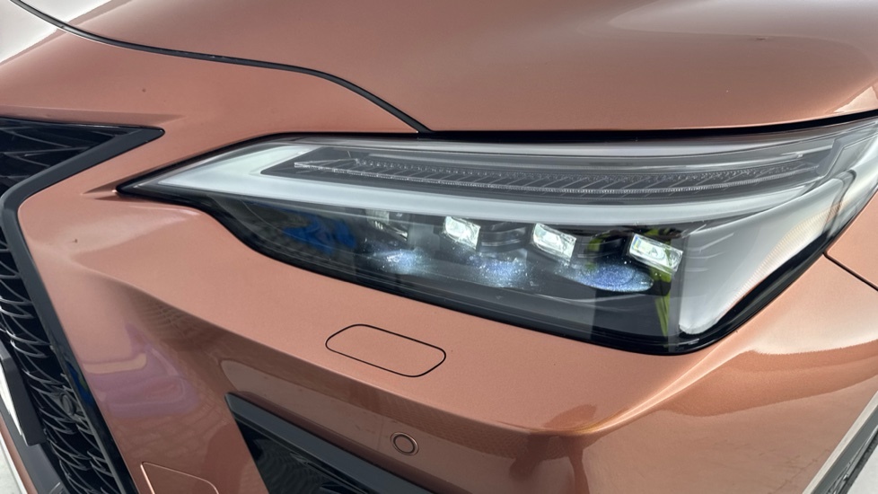 Lexus NX 350H 2.5 Takumi E-cvt Pan Roof #21