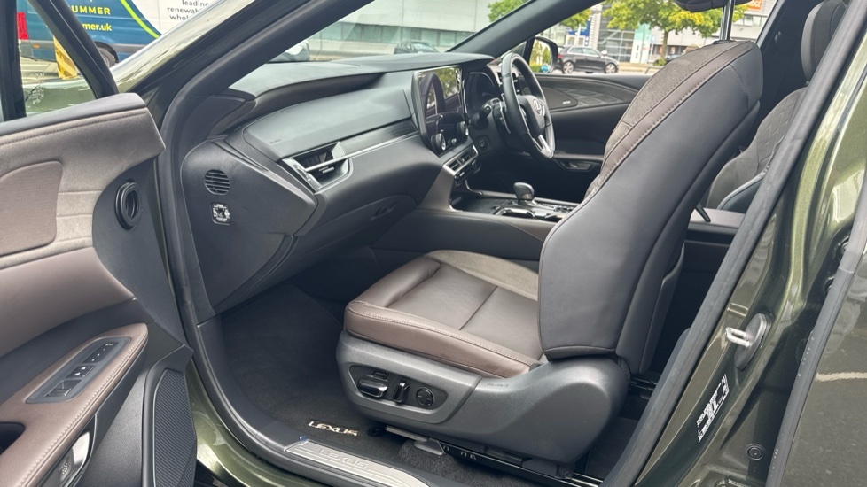 Lexus RX 2.5 450H 18.1Kwh Takumi Suv Plug-in Hy Green #6