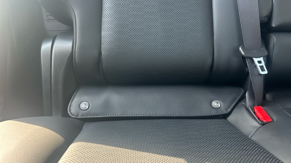 Toyota Land Cruiser 2.8L Null Black #14