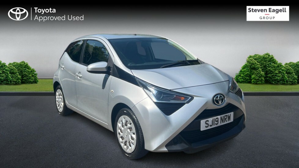Toyota Aygo 1.0 Vvt-i X-play Euro 6 Silver