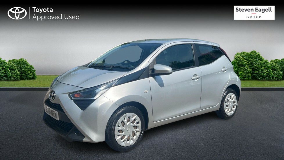 Toyota Aygo 1.0 Vvt-i X-play Euro 6 SJ19NRW Silver #3
