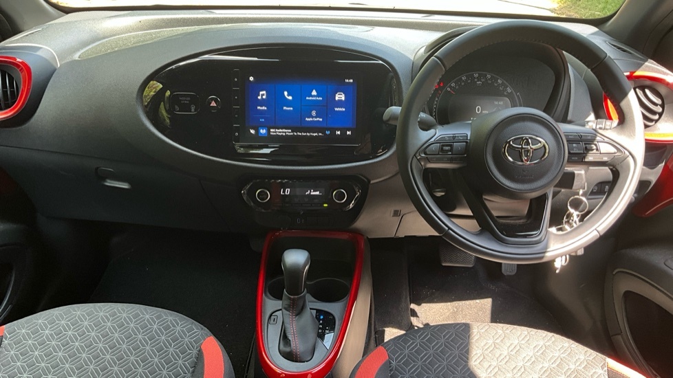 Toyota Aygo X 1.0 Vvt-i Edge X-shift Euro 6 Ss Red #6
