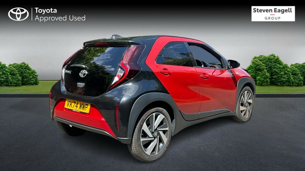 Toyota Aygo X 1.0 Vvt-i Edge X-shift Euro 6 Ss Red #2