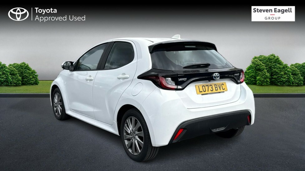 Toyota Yaris 1.5 Vvt-h Icon E-cvt Euro 6 Ss White #4