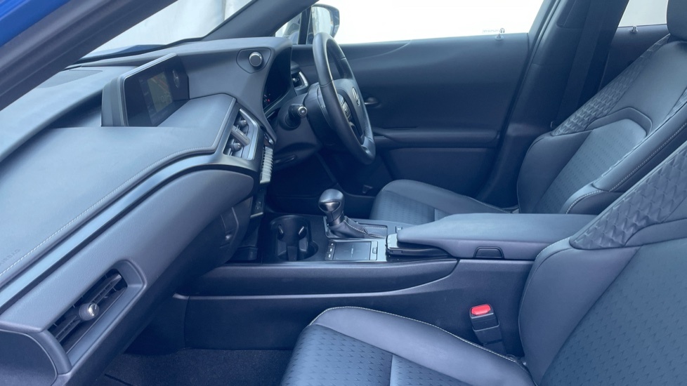 Lexus UX 2.0 250H Premium Sport Edition Suv Hybr Blue #6