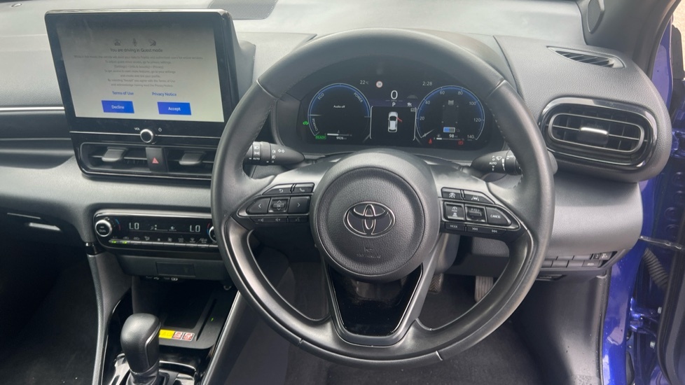 Toyota Yaris 1.5 Vvt-h Design E Cvt Grey #10