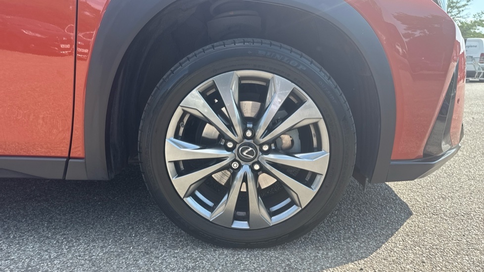 Lexus UX 250H 2.0 F-sport Design Cvt Hatchback Silver #32