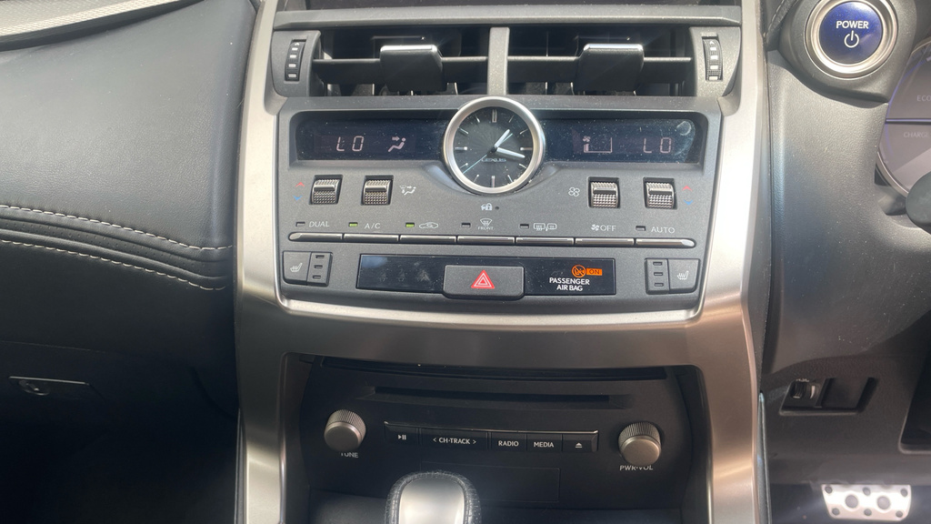 Lexus NX F Sport White #39