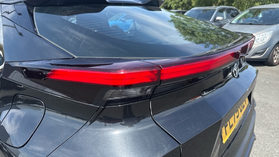 Toyota C-Hr 2.0 Phev Design Cvt Purple #21