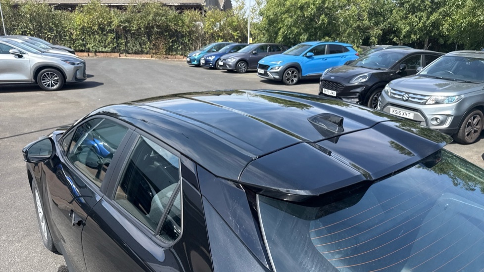 Toyota C-Hr 2.0 Phev Design Cvt Purple #35