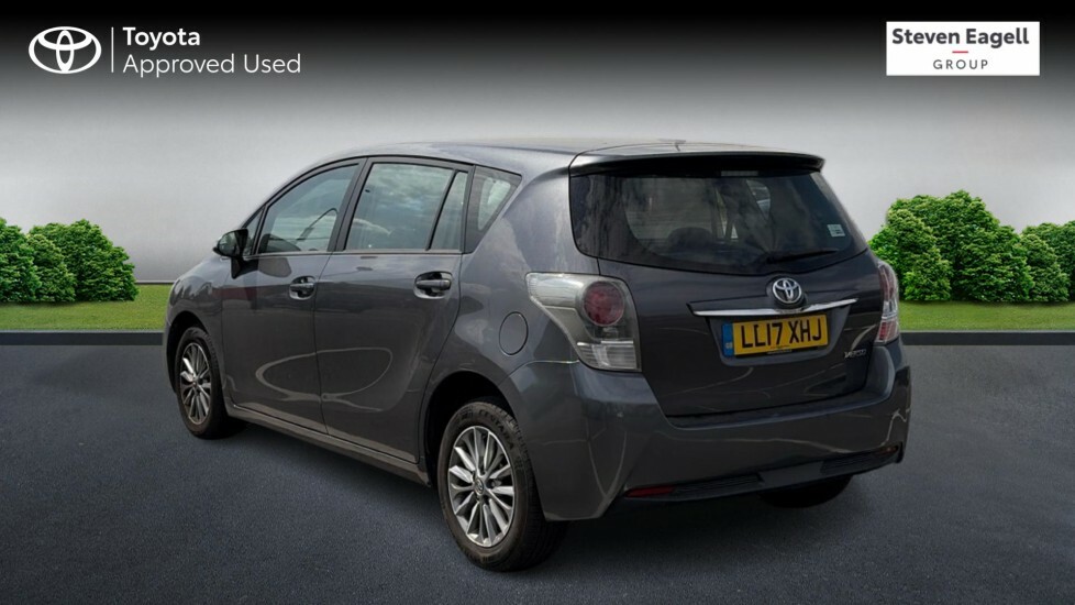 Toyota Verso 1.8 V-matic Icon Multidrive S Euro 6 7 Seat Grey #4