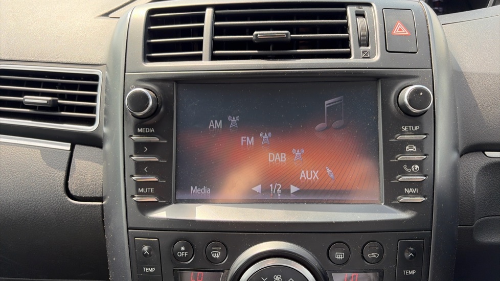 Toyota Verso 1.8 V-matic Design M-drive S Grey #9