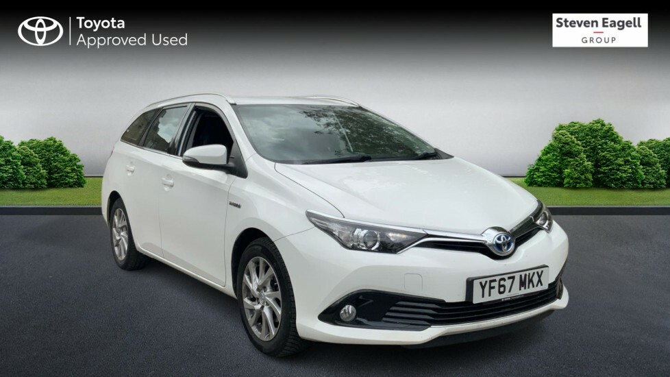 Toyota Auris 1.8 Vvt-h Icon Tech Touring Sports Hybr White