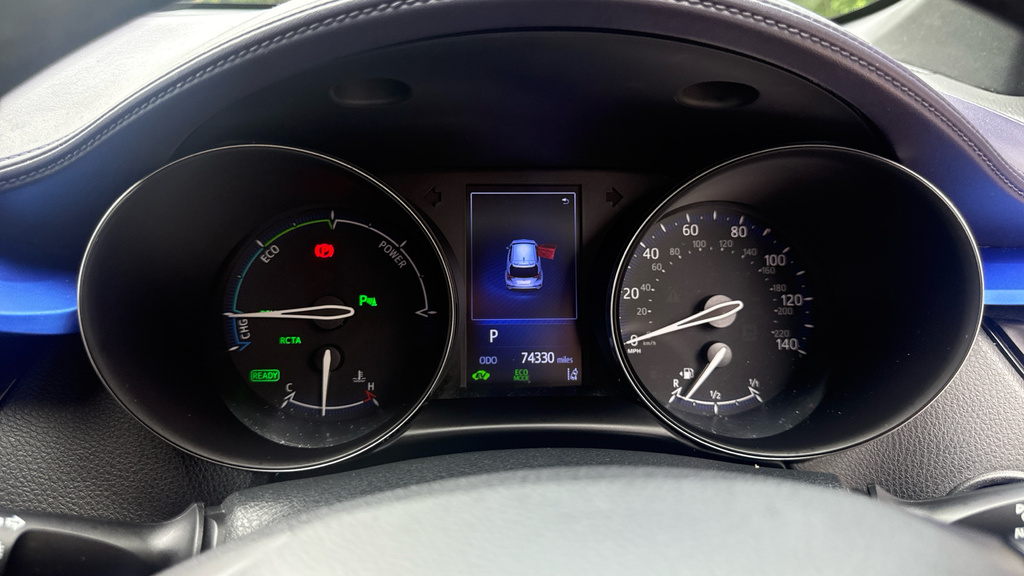 Toyota C-Hr 1.8L Icon White #11