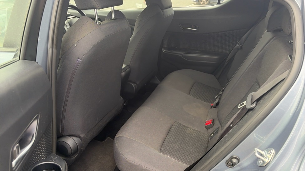 Toyota C-Hr 1.8 Hybrid Icon Cvt Tech Hatchback Black #15