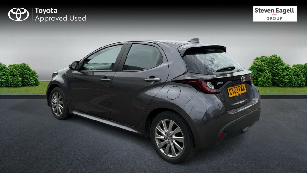 Toyota Yaris 1.5 Vvt-h Icon Hatchback Hybrid E-cvt E Grey #4