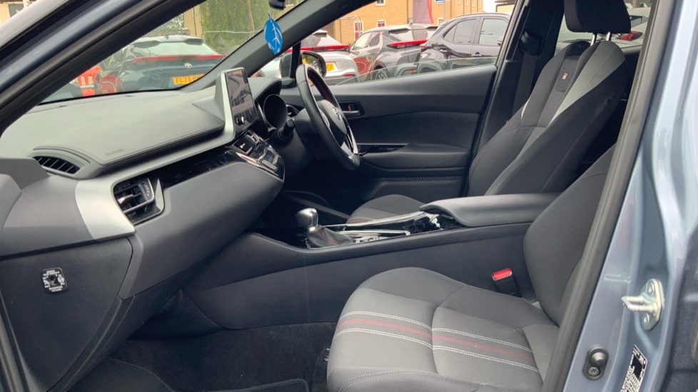 Toyota C-Hr 2.0 Vvt-h Gr Sport Suv Hybrid Cvt Euro Grey #5