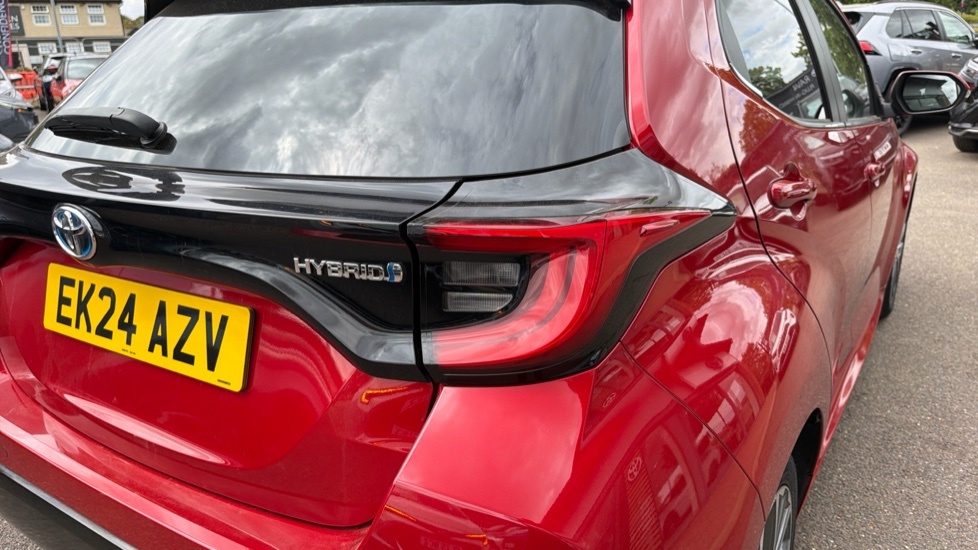 Toyota Yaris Icon Black #21