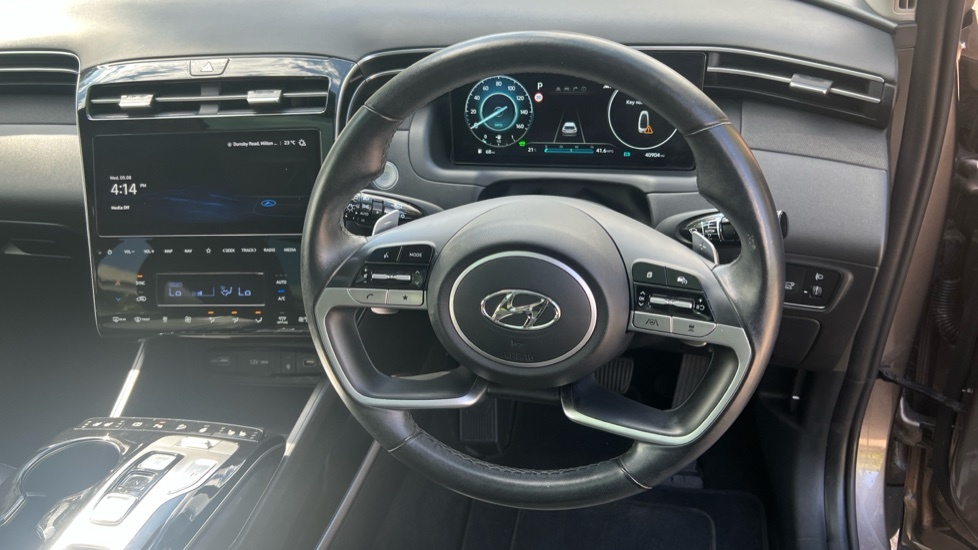 Hyundai Tucson Premium T-gdi Hev White #10