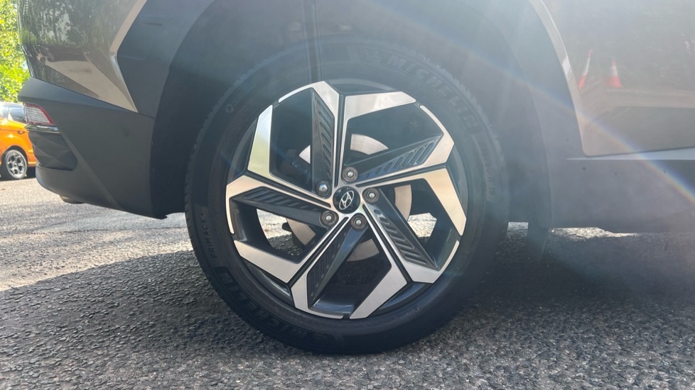 Hyundai Tucson Premium T-gdi Hev White #25