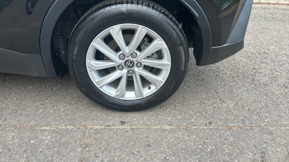 Toyota C-Hr 1.8 Hybrid Excel Cvt Red #28