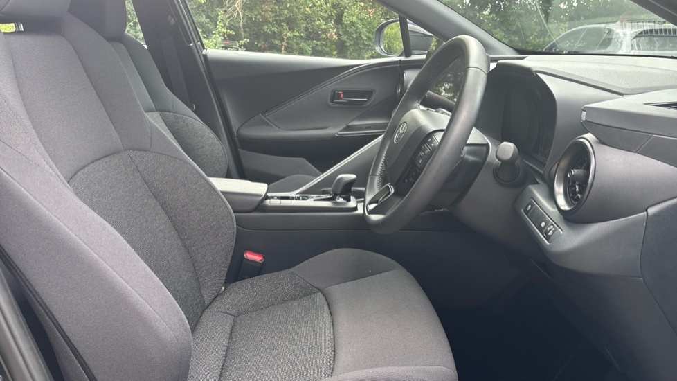 Toyota C-Hr 1.8 Hybrid Excel Cvt Red #12
