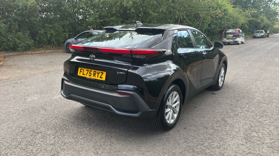 Toyota C-Hr 1.8 Hybrid Excel Cvt Red #32