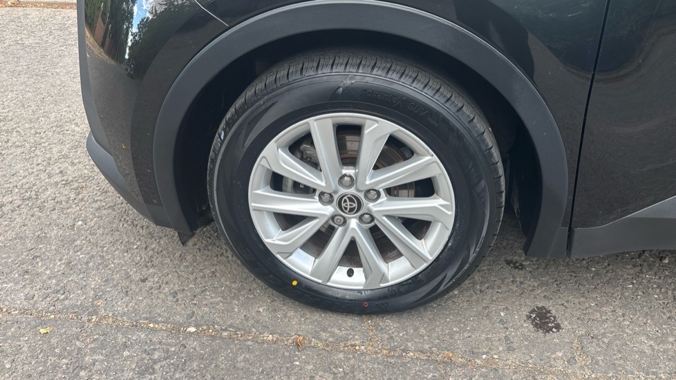 Toyota C-Hr 1.8 Hybrid Excel Cvt Red #29