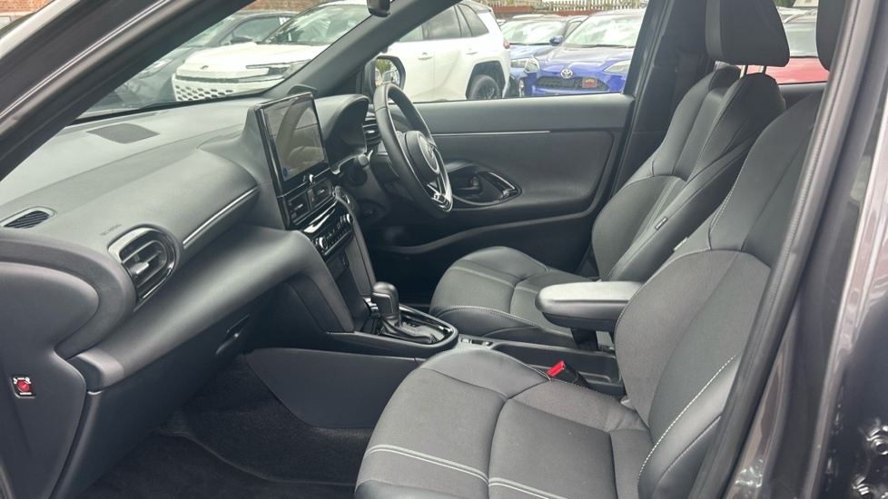 Toyota Yaris Cross 1.5 Vvt-h Excel E-cvt Euro 6 Ss Grey #5