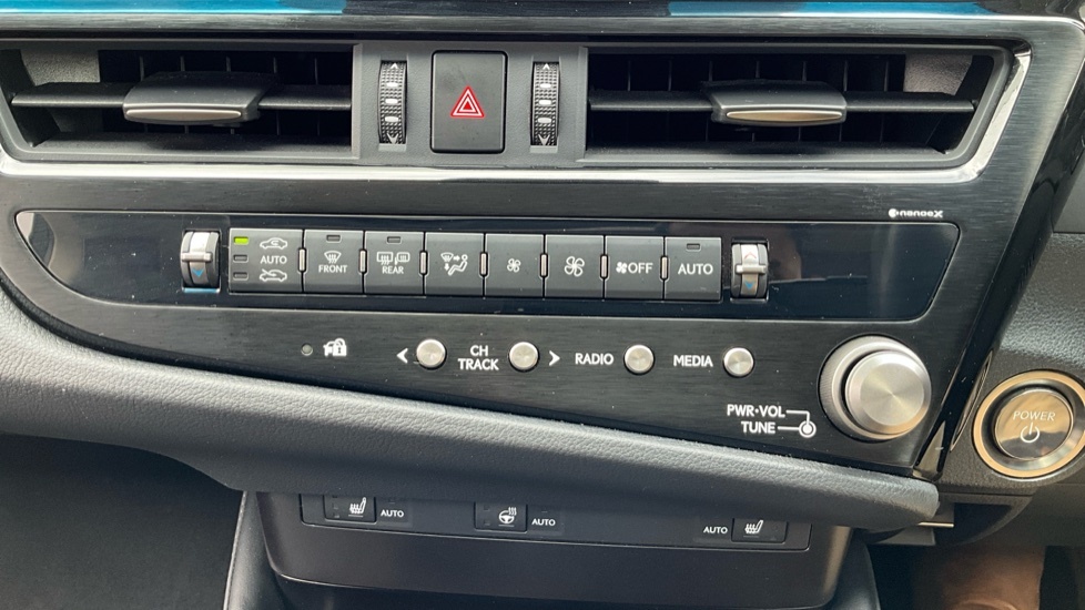 Lexus ES 2.5 300H Premium Edition Saloon Hybrid Red #19