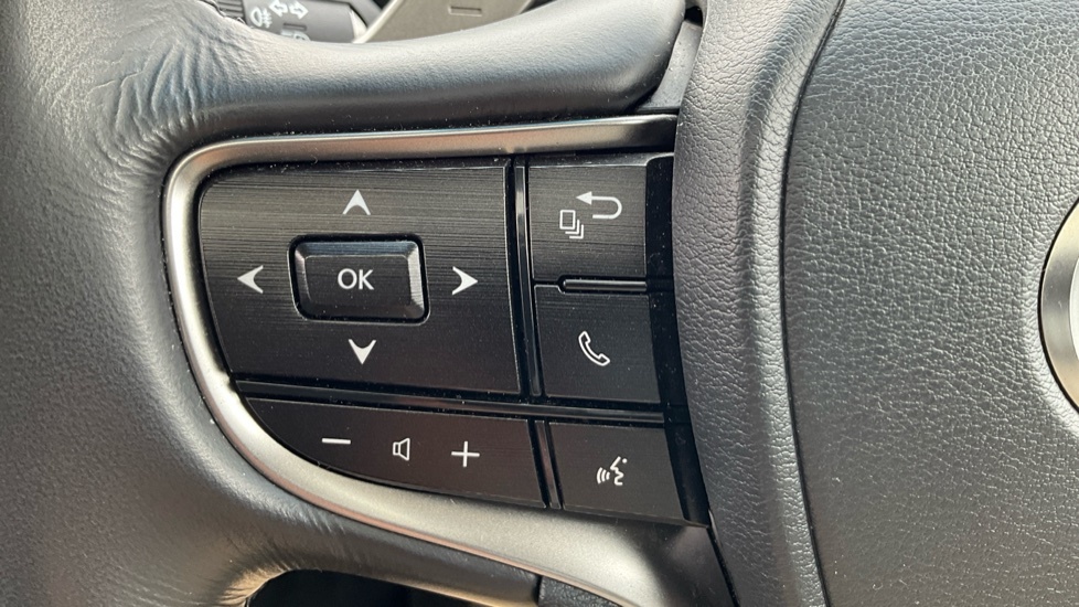 Lexus ES 2.5 300H Premium Edition Saloon Hybrid Red #27