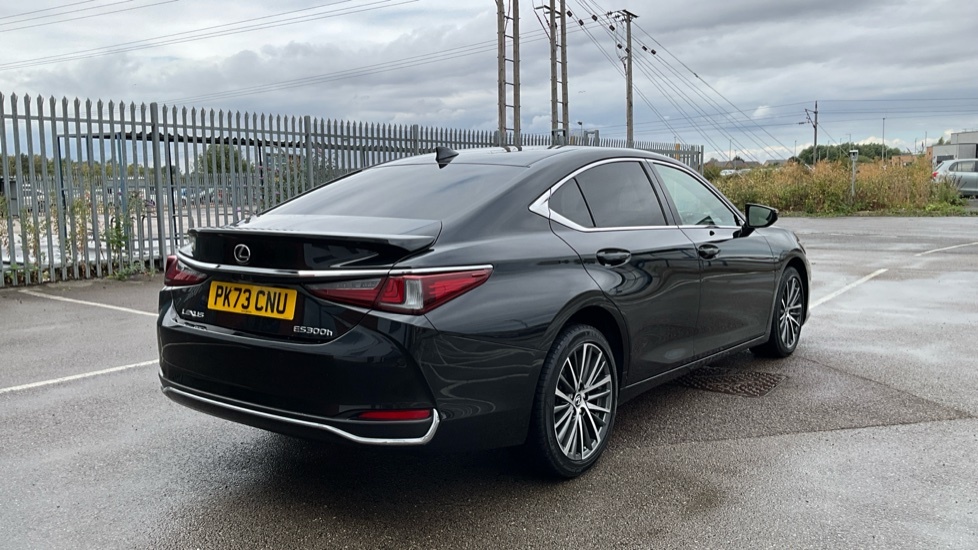Lexus ES 2.5 300H Premium Edition Saloon Hybrid Red #26