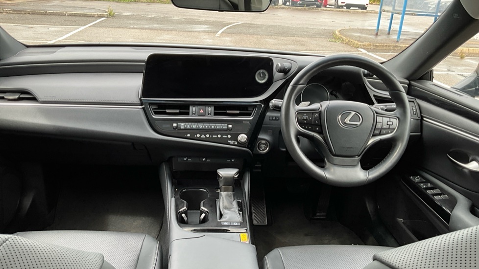 Lexus ES 2.5 300H Premium Edition Saloon Hybrid Red #7