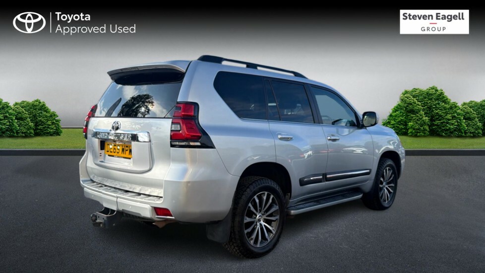 Toyota Land Cruiser 2.8D Icon 4Wd Euro 6 7 Seat Silver #2
